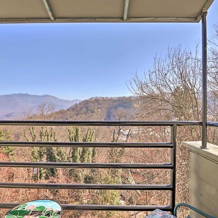Unique Smokies Ski Shack With Mountain-Top View Gatlinburg Buitenkant foto
